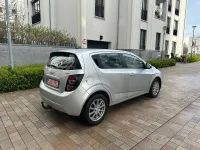 Gebraucht Chevrolet Aveo 101 PS (74 kW) 2012 Silber Limousine