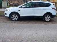 Gebraucht Ford Kuga Cool & Connect 150 PS (110 kW) 2019 Weiß SUV