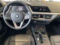 gebraucht BMW 118 118 i Aut. PANORAMA+LEDER+NAVI+SPUR+SITZH+PDC+DAB