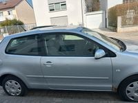 Gebraucht VW Polo 63 PS (46 kW) 2002 Silber Kleinwagen