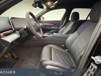 Neu BMW 550e Performance 489 PS (359 kW) 2026 Schwarz Kombi
