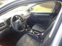 Gebraucht VW Golf VI 105 PS (77 kW) 2011 Silber Kleinwagen