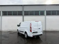 Second-hand Ford Transit Custom 131 CP (96 kW) 2021 Alb Monovolum