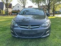 Gebraucht Opel Astra Active 140 PS (102 kW) 2013 Plat.anthr./rogrey/0j:silbergr Kombi
