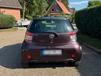 Gebraucht Toyota iQ 98 PS (72 kW) 2009 Violet Kleinwagen