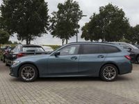 gebraucht BMW 320 d xDrive Touring Sport Line HUD Standhzg. DAP