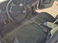Gebraucht Ford Focus Ghia 101 PS (74 kW) 2006 Silber Limousine