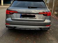 Gebraucht Audi A4 Design 150 PS (110 kW) 2019 Grau Kombi