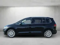 Neu VW Touran Highline 150 PS (110 kW) 2026 Grenadillschwarz metallic Van / Kleinbus