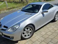 Gebraucht Mercedes SLK200 Edition 184 PS (135 kW) 2010 Silber Cabrio