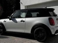Gebraucht Mini Cooper S 178 PS (130 kW) 2023 Weiß Kleinwagen