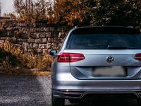Gebraucht VW Passat Highline 150 PS (110 kW) 2018 Silber Kombi