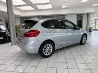 Gebraucht BMW 218 Active Tourer Advantage 136 PS (100 kW) 2017 Silber Van / Kleinbus