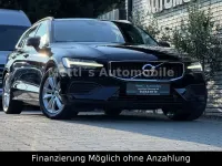 Gebraucht Volvo V60 Momentum 150 PS (110 kW) 2018 Schwarz Kombi