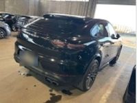 Gebraucht Porsche Cayenne Sport 462 PS (339 kW) 2020 Deep black pearl SUV