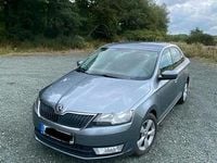 Gebraucht Skoda Rapid 108 PS (79 kW) 2013 Grau Kleinwagen