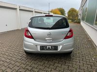 Gebraucht Opel Corsa 69 PS (50 kW) 2012 Silber Kleinwagen