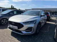 Gebraucht Ford Focus ST-Line 125 PS (91 kW) 2023 Polarsilber metallic Kombi