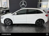 Gebraucht Mercedes B200 Progressive 163 PS (119 kW) 2024 Weiß Van / Kleinbus