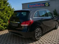 Gebraucht Mercedes B200 136 PS (100 kW) 2018 Schwarz Kleinwagen