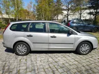 Gebraucht Ford Focus Titanium 116 PS (85 kW) 2005 Grau Limousine