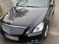 Gebraucht Mercedes E220 Elegance 170 PS (125 kW) 2009 Schwarz Limousine
