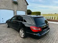 Gebraucht Mercedes E220 170 PS (125 kW) 2011 Schwarz Kombi