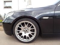 Gebraucht BMW 525 163 PS (119 kW) 2005 Schwarz Kombi