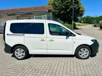 Gebraucht VW Caddy Basis 114 PS (83 kW) 2022 Candyweiß Van / Kleinbus
