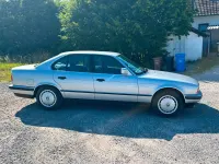 Gebraucht BMW 520 150 PS (110 kW) 1992 Silber Limousine