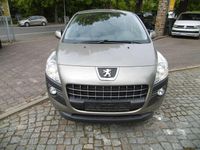 Gebraucht Peugeot 3008 Premium 156 PS (114 kW) 2013 Vapor grey SUV