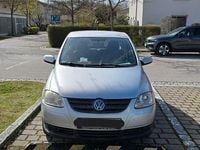 Gebraucht VW Fox 54 PS (39 kW) 2009 Grau Kleinwagen