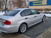 gebraucht BMW 320 320 d DPF Aut.