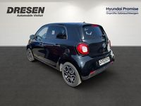 Używany Smart ForFour Passion 90 KM (66 kW) 2018 Czarny Hatchback