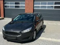 Gebraucht Ford Focus Trend 120 PS (88 kW) 2015 Grau Kombi