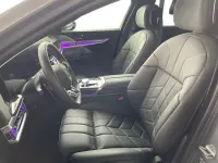 Gebraucht BMW M760e Sport Line 381 PS (280 kW) 2025 Grau Limousine