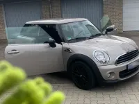 Gebraucht Mini Cooper D 111 PS (81 kW) 2014 Grau Kleinwagen