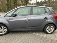 Gebraucht Hyundai ix20 90 PS (66 kW) 2016 Grau Kleinwagen