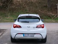 Gebraucht Opel Astra GTC 194 PS (142 kW) 2014 Weiß Coupé