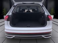 Gebraucht VW Tiguan Allspace Elegance 150 PS (110 kW) 2022 Pure white SUV