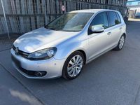 Gebraucht VW Golf VI Highline 122 PS (89 kW) 2009 Silber Kleinwagen