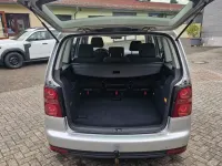 Gebraucht VW Touran Conceptline 105 PS (77 kW) 2010 Silber Van / Kleinbus
