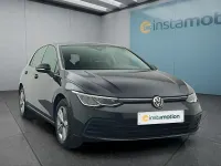 Gebraucht VW Golf VIII 116 PS (85 kW) 2022 Schwarz Kleinwagen