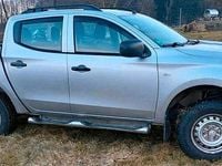 Używany Mitsubishi L200 153 KM (112 kW) 2015 Srebrny Pickup