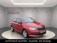 Gebraucht Skoda Fabia Cool Edition 60 PS (44 kW) 2016 Rot Limousine