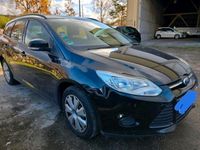 Gebraucht Ford Focus Trend 105 PS (77 kW) 2011 Schwarz Kombi