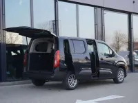 Neu Fiat Doblò 131 PS (96 kW) 2026 Schwarz Van / Kleinbus