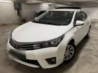 Gebraucht Toyota Corolla 99 PS (72 kW) 2014 Weiß Limousine