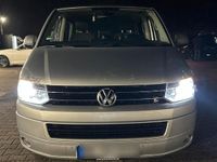 Gebraucht VW Multivan 180 PS (132 kW) 2011 Andere farben Van