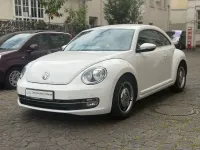 Gebraucht VW Beetle Design 105 PS (77 kW) 2013 Weiß Kleinwagen